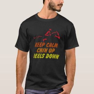 Bleib ruhig Kinn hoch Fersen runter Lustiges Pferd T-Shirt