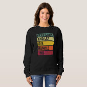 Bleib ruhig und lass Iris das machen Zitat Retro Sweatshirt (Vorne ganz)