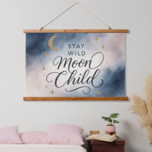 Bleib wild Mond Kind Himmlisch Spiritueller Hippie Wandteppich Mit Holzrahmen