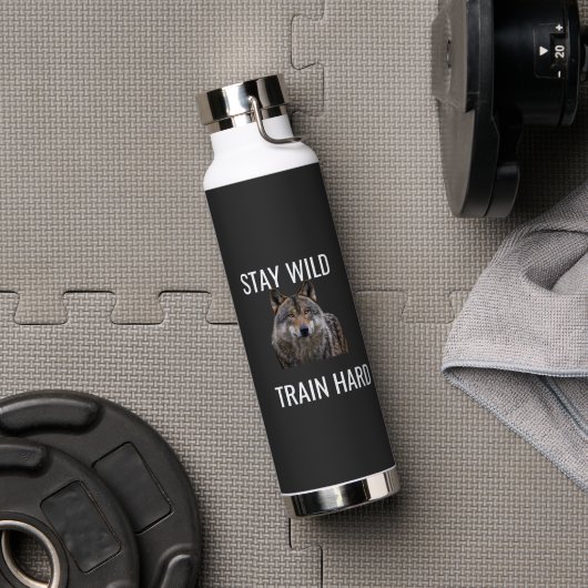 Bleib Wild Trainiere Hart Wolf Wasserflasche Fitne Trinkflasche (Fitnessstudio (gedreht))