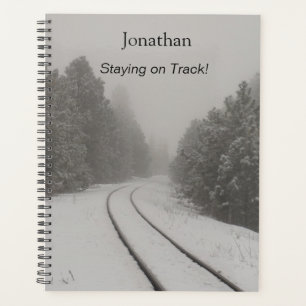 Bleibe auf dem Foto "Track Personalisiert Tracks" Planer