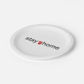 Bleibe auf Zuhause Pappteller (Schrägansicht)