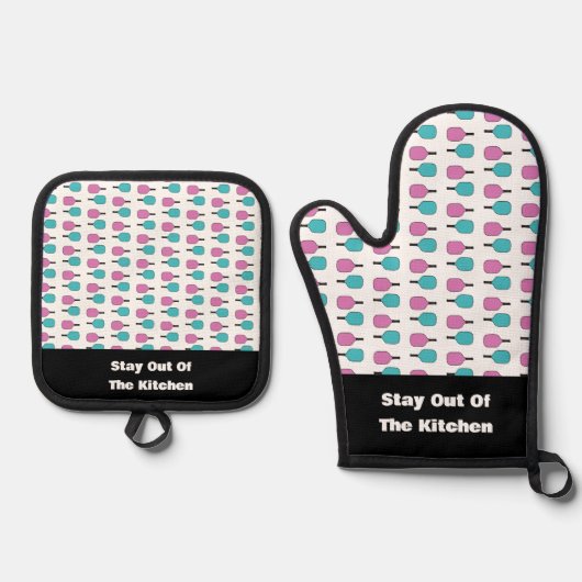 Bleibe aus dem Küchenchenhütchen Pickleball Paddel Ofenhandschuh & Topflappen-Set (Vorderseite)