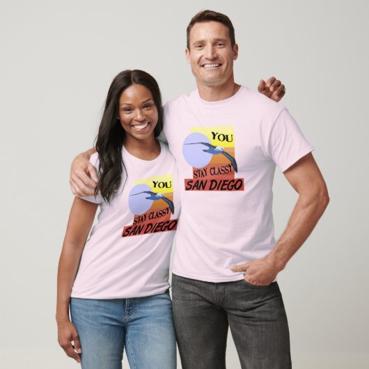 Bleibe Classy San Diego T-Shirt (Unisex)