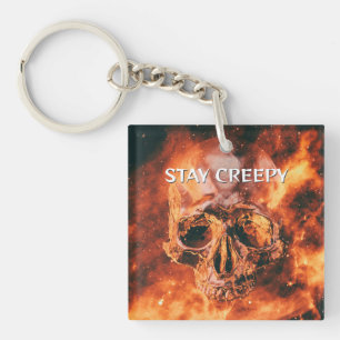 Bleibe Creepy. Flammenschädel im Weltraum Schlüsselanhänger