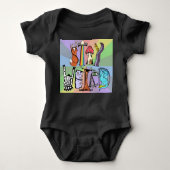 Bleibe des seltsamen Baby Bodysuit Rainbow Backgro Baby Strampler (Vorderseite)