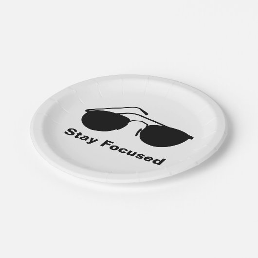 Bleibe im Jahr 2026 Pappteller (Schrägansicht)