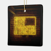 Bleibe Neon-Gelb-Zeichen Keramikornament (Links)