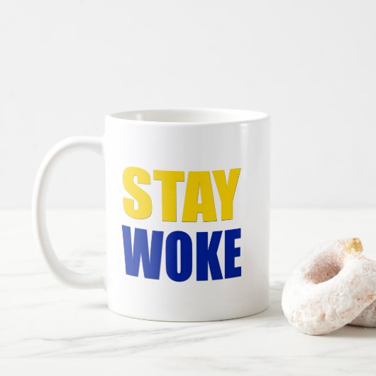 Bleibe Sie weckte Tasse (Mit Donut)