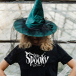 Bleibe Spooky Hexen Hexen Hexenhase T-Shirt<br><div class="desc">Lassen Sie Halloween mit unseren lustigen "Bleibe Spooky Hexen"-T - Shirt erleben. Tauchen Sie ein in eine Welt des bösen Spaßes und unheimlichen Stils, während Sie die schönste Jahreszeit feiern. Feiern Sie die Saison mit einer Drehung Spaß, eine Aussage, die sowohl unheimlich als auch unterhaltsam ist. Eine bezaubernde Ergänzung zu...</div>