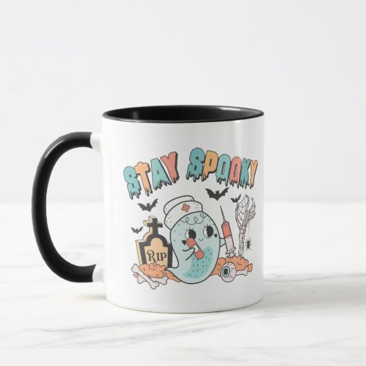Bleibe Spooky Nurse Halloween Tasse (Links)