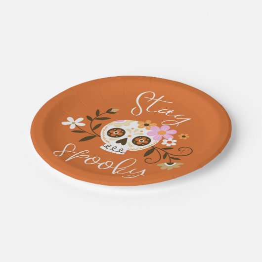 Bleibe Spooky Pappteller (Schrägansicht)