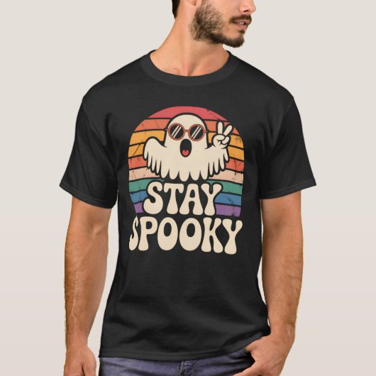 Bleibe Spooky Retro Groovy Ghost Halloween T-Shirt (Vorderseite)