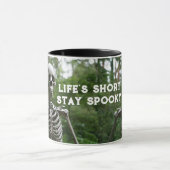 Bleibe Spooky Tasse (Zentrum)