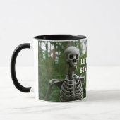 Bleibe Spooky Tasse (Links)