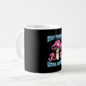Bleibe Trippy! Little Hippie Kaffeetasse (Vorderseite Links)