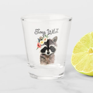 Bleibe Wild - Niedliche Raccoon Tragen Blume Krone Schnapsglas