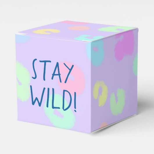 "Bleibe Wild!" Pastel Rainbow Leopard Print Geschenkschachtel (Vorderseite)