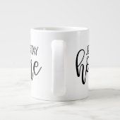 Bleibe Zuhause Jumbo-Tasse (Rückseite)