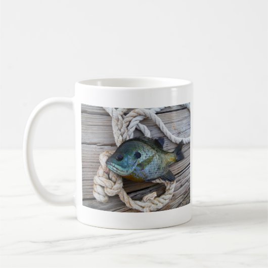 Bleichfische auf Dock und Seil Kaffeetasse (Links)