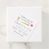 Bleistift in | Hochzeit Speichern Sie das Datum Vo Geschenkanhänger (Beispiel)