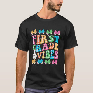 Bleistift-Koquette Bow erster Klasse Retro zurück  T-Shirt