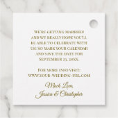 Bleistift uns beim Hochzeitsfeiern Das Datum Gold  Geschenkanhänger (Rückseite)