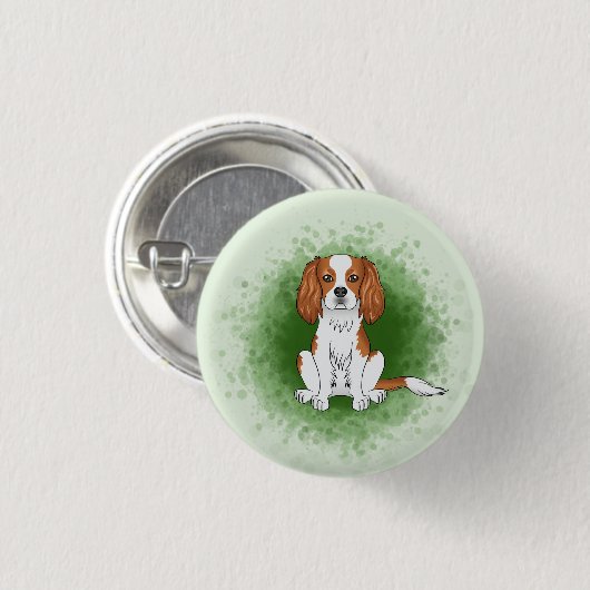 Blenheim Cavalier King Charles Spaniel auf Green Button (Vorne & Hinten)