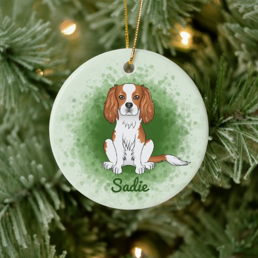 Blenheim Cavalier King Charles Spaniel auf Green Keramik Ornament (Baum)