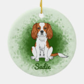 Blenheim Cavalier King Charles Spaniel auf Green Keramik Ornament (Hinten)