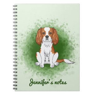 Blenheim Cavalier King Charles Spaniel auf Green Notizblock