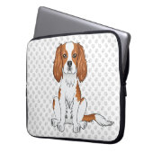 Blenheim Cavalier King Charles Spaniel & Paws Laptopschutzhülle (Vorderseite Links)
