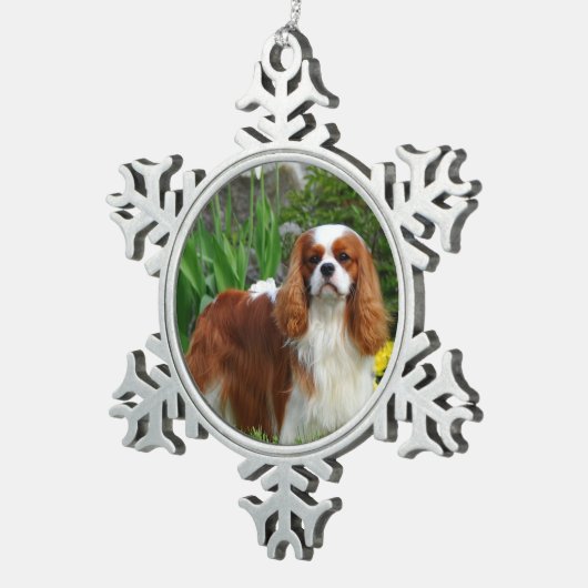 Blenheim Cavalier King Charles Spaniel Puppy Dog Schneeflocken Zinn-Ornament (Rechts)