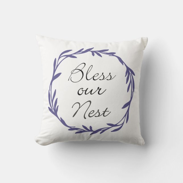 Bless Our Nest with Wreath Throw Pillow Kissen (Vorderseite)