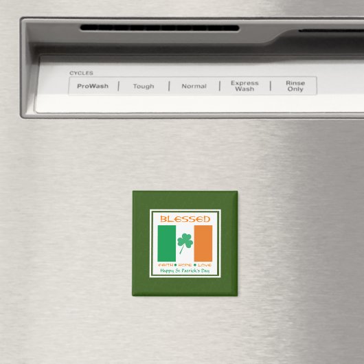 BLESSED Happy St Patrick's Day Magnet (In Situ (Geschirrspüler))