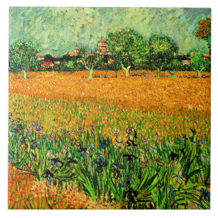 Blick auf Arles mit Schwertlilien im Vordergrund, Fliese