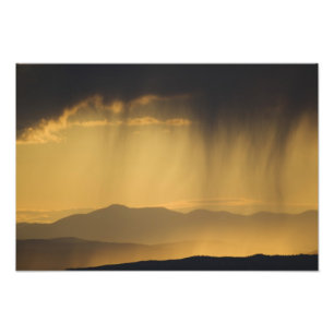 Blick auf aufeinanderfolgende Hügel entlang des Fotodruck
