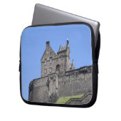 Blick auf das Schloss Edinburgh, Edinburgh, Schott Laptopschutzhülle (Vorderseite Links)