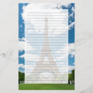 Blick auf den Eiffelturm vom Champ de Mars-Park Briefpapier