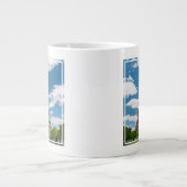 Blick auf den Eiffelturm vom Champ de Mars-Park Jumbo-Tasse (Vorderseite)