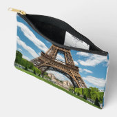 Blick auf den Eiffelturm vom Champ de Mars-Park Zubehörtasche (Offen)