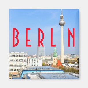 Blick auf den Fernsehturm in Berlin, Deutschland Magnet