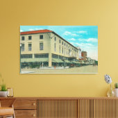 Blick auf den Geschäftsblock in der Idaho-Straße Leinwanddruck (Insitu (Wohnzimmer))