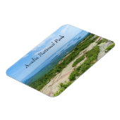 Blick auf den Hafen von Bar vom Cadillac Berg in A Magnet (Linke Seite)