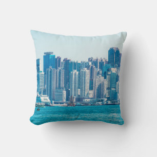 Blick auf den Hafen von Hongkong bei Tageslicht. A Kissen
