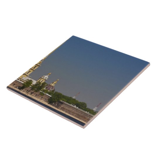 Blick auf den Heiligen Peter und Paul Fliese (Seite)