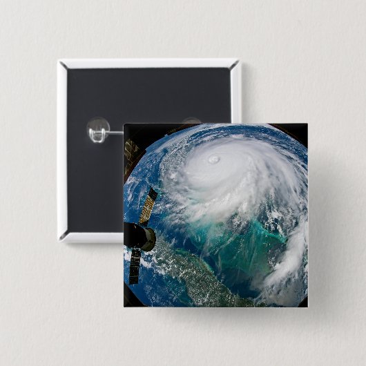 Blick auf den Hurrikan Dorian. Button (Vorne & Hinten)