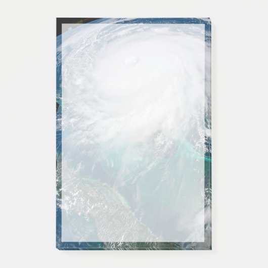 Blick auf den Hurrikan Dorian. Post-it Klebezettel (Vorderseite)