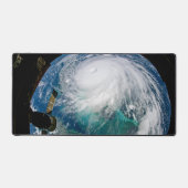 Blick auf den Hurrikan Dorian. Schreibtischunterlage (Vorderseite)