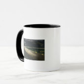 Blick auf den Raceway in der Nacht Tasse (Vorderseite Links)